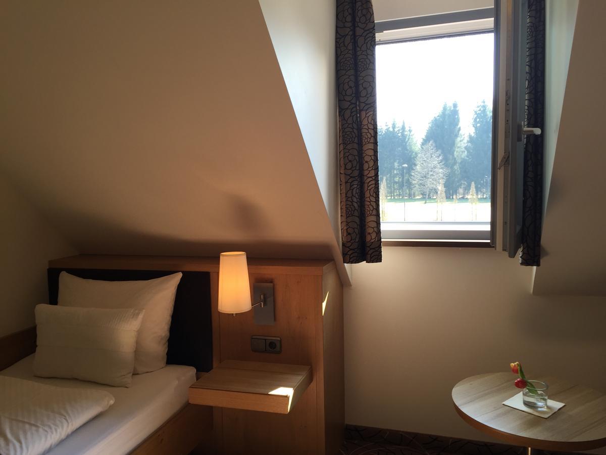 Hotel Glutschaufel Eschenbach in der Oberpfalz Eksteriør billede