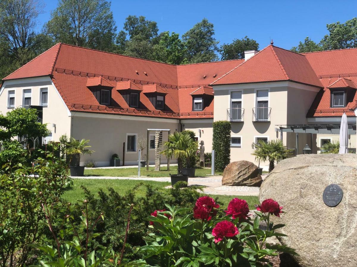 Hotel Glutschaufel Eschenbach in der Oberpfalz Eksteriør billede